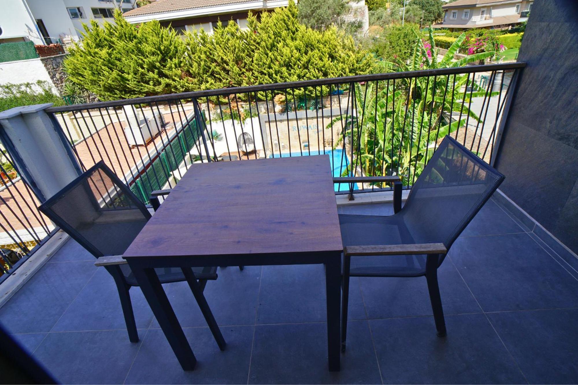 Ruwais Hotel Cesme Exterior photo